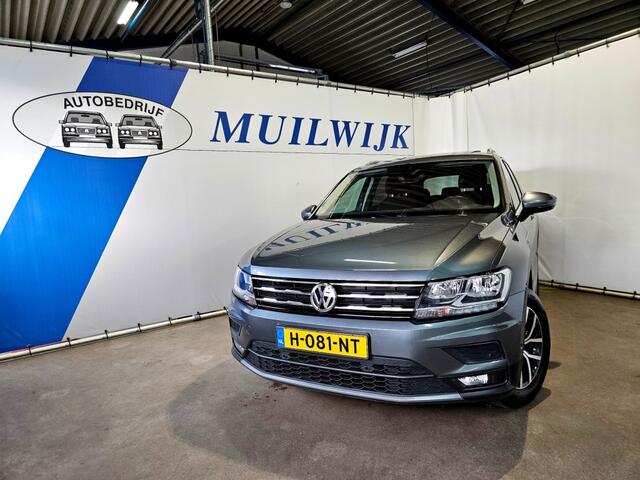 Volkswagen TIGUAN 1.5 TSI Comfortline Business / Camera / Panoramadak / NL Au