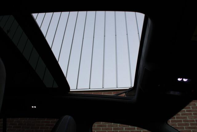 Volkswagen TIGUAN 1.5 eHybrid 272PK R-Line Business |PANO-DAK|TREKHAAK|BLACK-STYLE|ACC|IQ-LIGHTS|