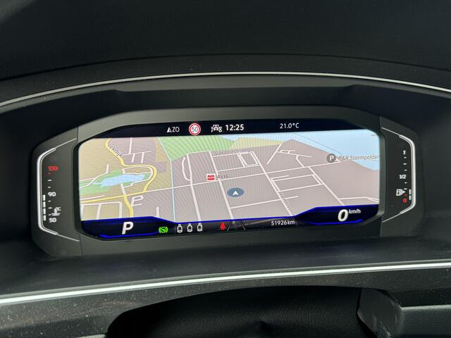 Volkswagen TIGUAN 1.5 TSI R-Line Business+ | Keyless | Side Assist | Elk A-klep | IQ Light Prijs Rijklaar!!