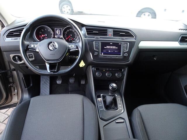 Volkswagen TIGUAN 1.4 TSI Trendline Airco/Cruise/Trekhaak/Apple carplay