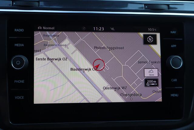 Volkswagen TIGUAN Allspace 1.5 TSI Highline (BTW AUTO), Navigatie, Camera, Virtual cockpit, Trekhaak, Cruise control, Climate control, Stoelverwarming