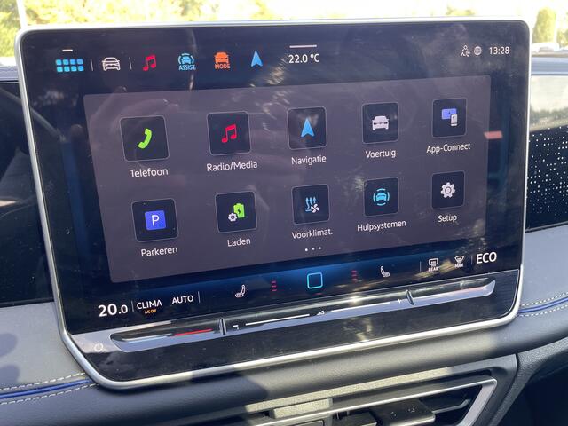 Volkswagen TIGUAN 1.5 eHybrid 272pk R-Line Edition / Panoramadak / 350 Camera / Trekhaak