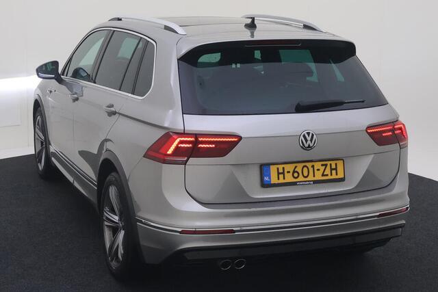 Volkswagen TIGUAN 1.5 TSI 150pk Automaat Highline Business R Advance / Panoramadak / Trekhaak / Massage