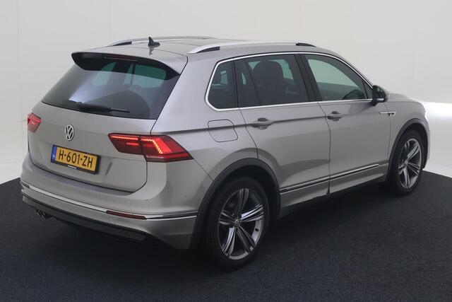 Volkswagen TIGUAN 1.5 TSI 150pk Automaat Highline Business R Advance / Panoramadak / Trekhaak / Massage