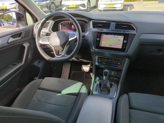 Volkswagen TIGUAN 1.5 TSI Life Business | Trekhaak | Navigatie | Binnenkort beschikbaar