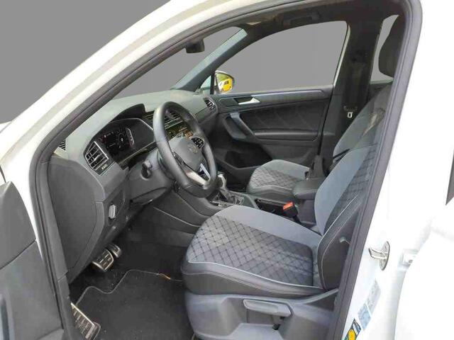 Volkswagen TIGUAN 1.4 TSI eHybrid 245pk PHEV R-Line Business / Travel Assist / Adaptief onderstel / 20 inch l.m. / Wordt Verwacht
