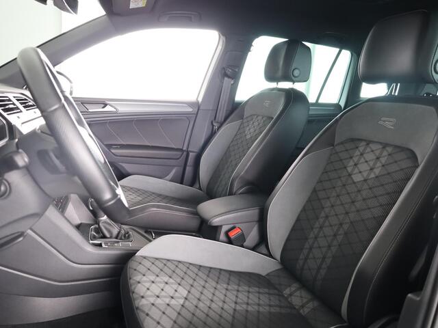 Volkswagen TIGUAN 1.4 TSI eHybrid R-Line Business+