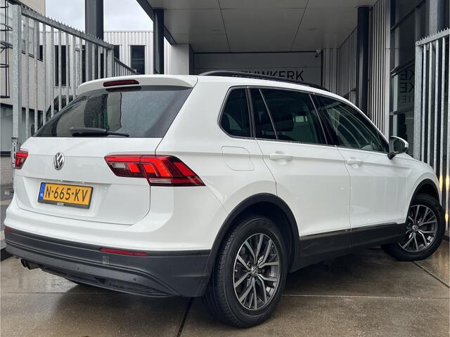 Volkswagen TIGUAN 1.4 TSI ACT Comfortline Business | SCHUIF/KANTELDAK | CARPLAY/ANDROID | ADAPTIVE CRUISE CONTROL | PDC V+A | STOELVERWARMING | LMV 17" | AIRCO | ELEKTR. ACHTERKLEP | BLUETOOTH