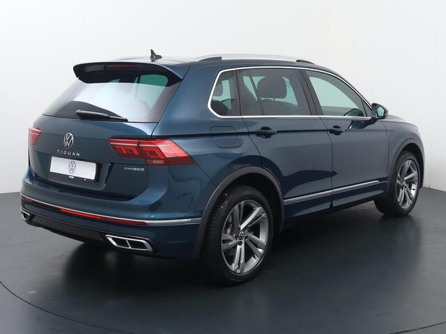 Volkswagen TIGUAN 1.4 TSI eHybrid R-Line Business+ | 245PK | SoH 89% | Multifunctioneel stuurwiel | Cruisecontrol | Achteruitrij camera |