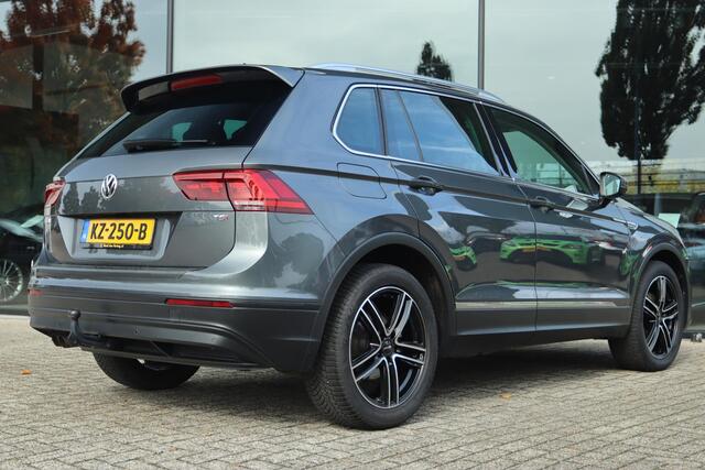 Volkswagen TIGUAN 1.4 TSI CONNECTED SERIES | TREKHAAK | CARPLAY | CRUISE | CLIMATE | PRIVACY | PDC