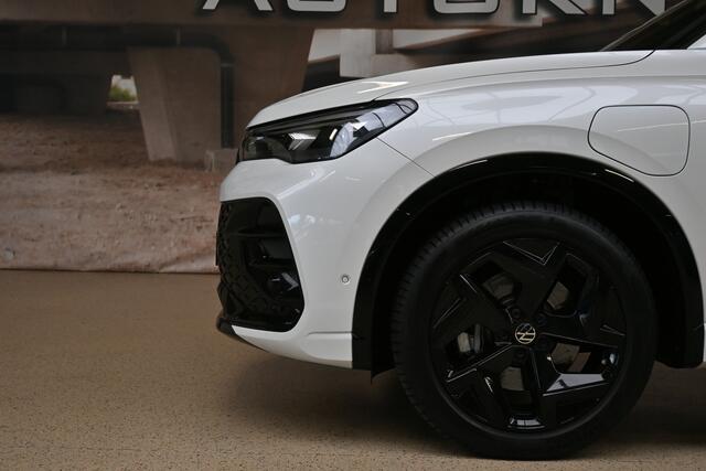 Volkswagen TIGUAN 1.5 eHybrid 272pk R-Line | Leder | Panoramadak | 360° Camera | 100% (Dealer) onderhouden label | RIJKLAARPRIJS |