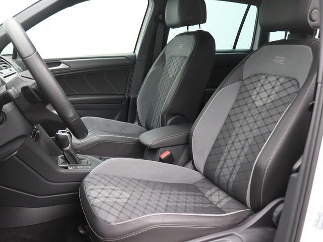 Volkswagen TIGUAN 1.4 TSI eHybrid R-Line Business+ 245PK DSG Trekhaak, Achteruitrijcamera, Keyless, Navi, Clima, Elektr. Achterklep, 19" LM Velgen, Adaptieve Cruise Control