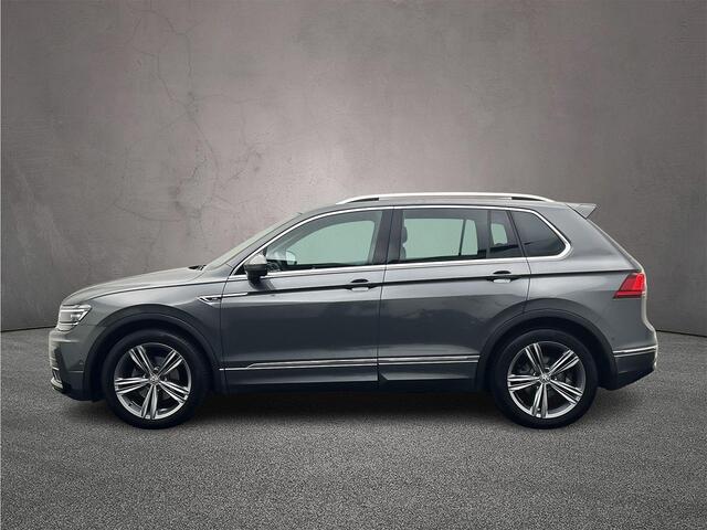 Volkswagen TIGUAN 1.5 TSI ACT Highline Business R 150pk DSG Automaat, Panoramadak, Trekhaak, Stoelverwarming, Achteruitrijcamera, Adaptive cruise control, Navigatie