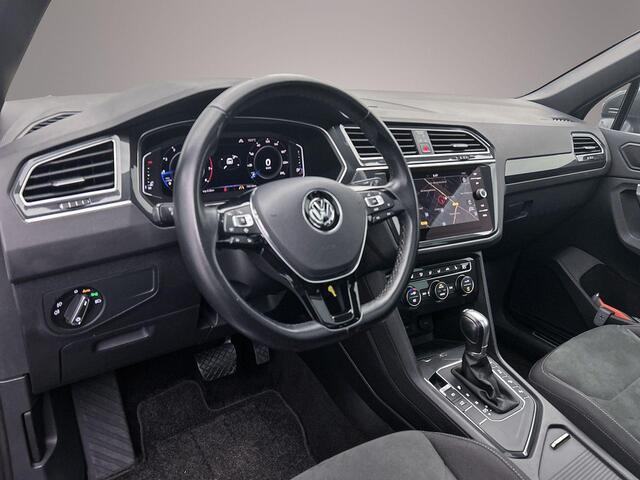 Volkswagen TIGUAN 1.5 TSI ACT Highline Business R 150pk DSG Automaat, Panoramadak, Trekhaak, Stoelverwarming, Achteruitrijcamera, Adaptive cruise control, Navigatie