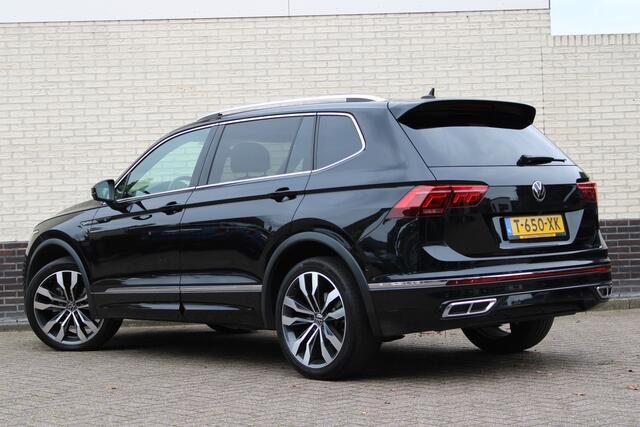 Volkswagen TIGUAN Allspace 1.5 TSI R-Line 7p. | Panoramadak | Trekhaak | Navigatie | Adaptieve cruise