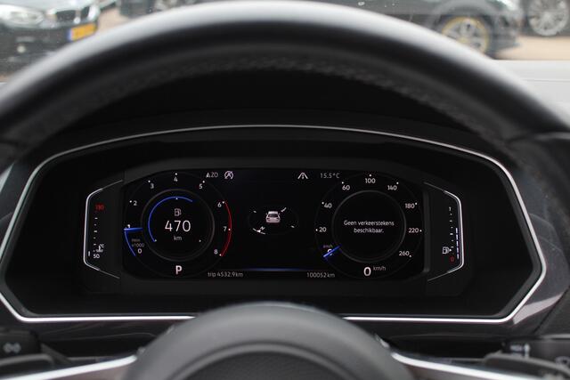 Volkswagen TIGUAN 1.5 TSI ACT Highline Business 3x R-Line / CarPlay / Keyless / Dodehoek / 19'' / Navigatie / Stoelverwarming / DAB / ACC