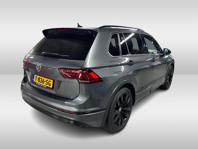 Volkswagen TIGUAN 1.5 TSI ACT Highline Business 3x R-Line / Panoramadak / Camera / Leder / 20'' / Blackpack / CarPlay / DAB / Stoelverwarming / Virtual Cockpit / ACC