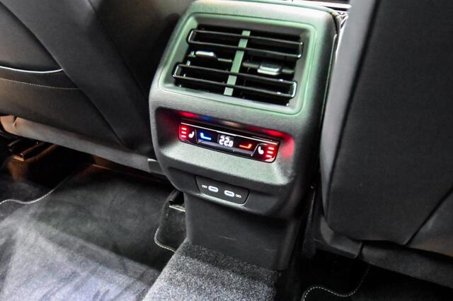 Volkswagen TIGUAN 1.5 eHybrid R-Line | 272 PK | PANO | STOELVERWARMING | STUURVERW