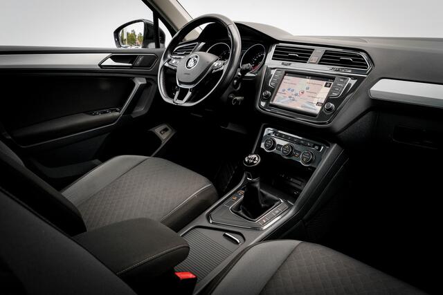 Volkswagen TIGUAN 1.4 TSI Comfortline Business | Panoramadak | LED | Cruise | Stoelverwarming | PDC