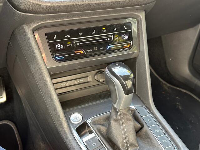 Volkswagen TIGUAN Allspace 1.5 TSI 150pk DSG R-Line Business 5P. Navigatie Trekhaak