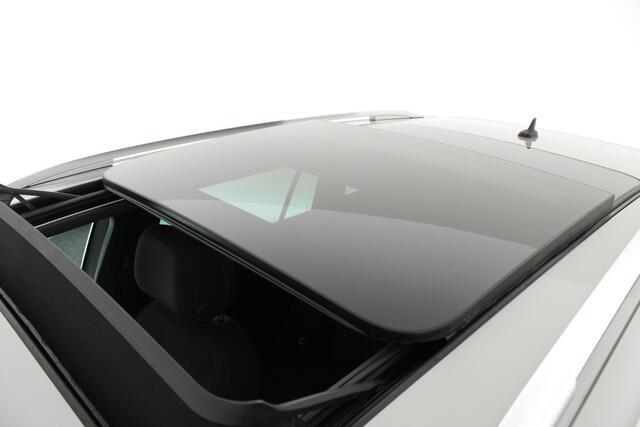 Volkswagen TIGUAN 2.0 TSI 4Motion Highline Panoramadak Trekhaak Head-Up Virtual Cockpit Camera