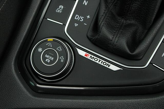 Volkswagen TIGUAN 2.0 TSI 4Motion Highline Panoramadak Trekhaak Head-Up Virtual Cockpit Camera