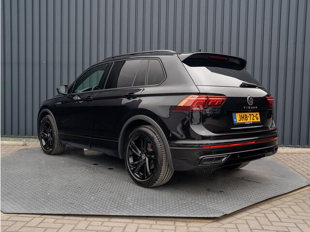Volkswagen TIGUAN 1.5 TSI R-Line Black Style | Panodak | Elk. A-klep | IQ Light | Camera | Prijs Rijklaar!!