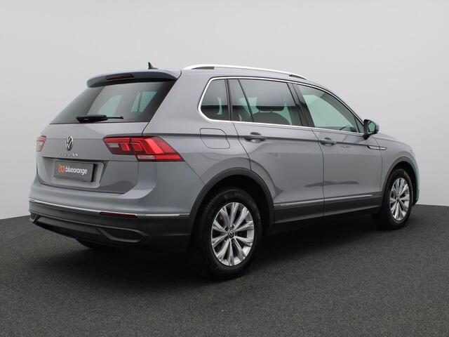 Volkswagen TIGUAN 1.5 TSI Life Business 130PK Adaptieve Cruise Controle, Keyless, Navi, PDC voor en achter, Clima, Digital Cockpit, 17" LM Velgen