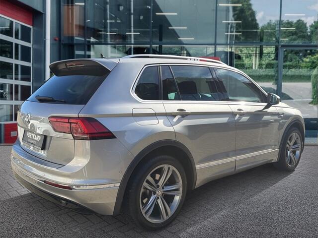 Volkswagen TIGUAN 2.0 TDI DSG R-LINE PANO-DAK/CAMERA/TREKHAAK/NAVI/CARPLAY/ACC/E-KLEP