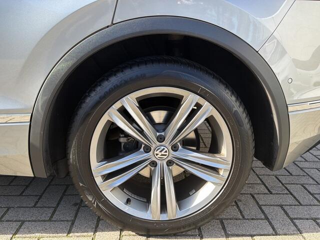 Volkswagen TIGUAN 2.0 TDI DSG R-LINE PANO-DAK/CAMERA/TREKHAAK/NAVI/CARPLAY/ACC/E-KLEP