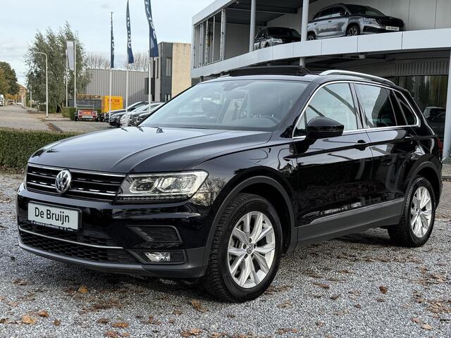 Volkswagen TIGUAN 1.4 TSI 150pk DSG 4M Highline (Pano,Trekhaak,Virtual,Led)