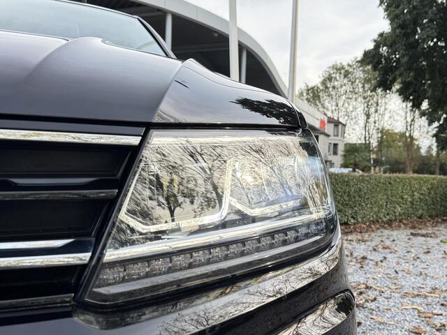 Volkswagen TIGUAN 1.4 TSI 150pk DSG 4M Highline (Pano,Trekhaak,Virtual,Led)