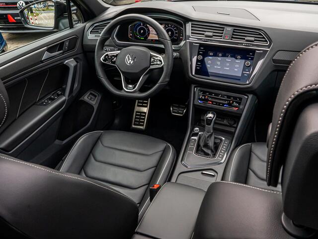 Volkswagen TIGUAN 1.4 TSI eHybrid R-Line Business+ PANO BLACK OPTIC LEDER MEMORY STOEL 360 CAMERA BOMVOL!!!
