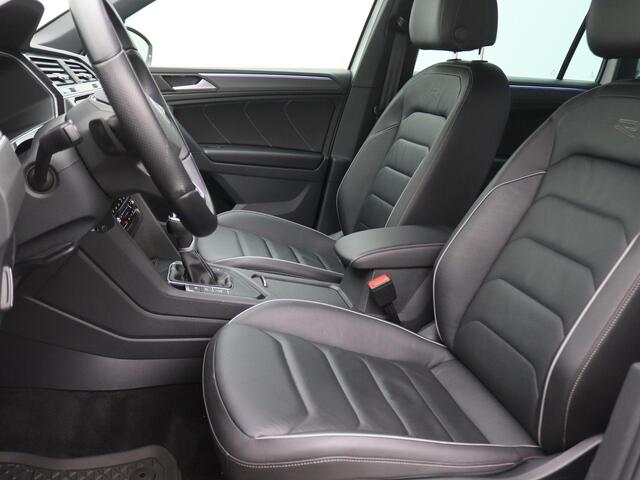 Volkswagen TIGUAN 1.4 TSI eHybrid R-Line Business+ 245PK DSG SOH 88%, Volleder, Memorystoel, Trekhaak, Stoel-Stuurverwarming, Achteruitrijcamera,