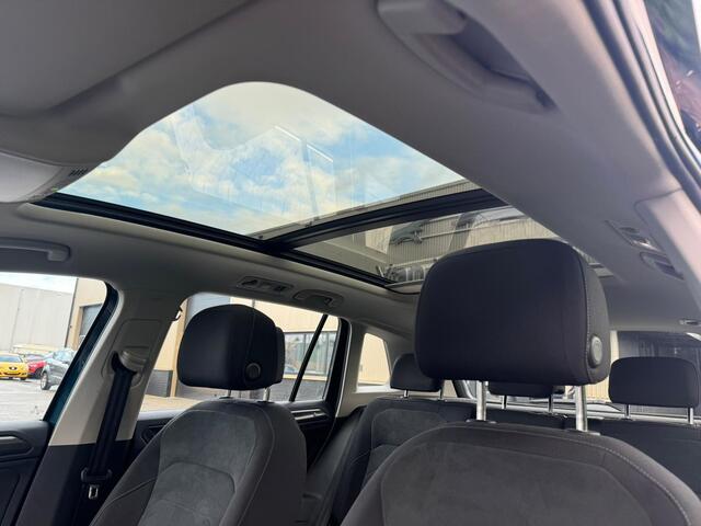 Volkswagen TIGUAN 1.4 TSI eHybrid virtual cockpit, pano, trekhaak, 360 camera