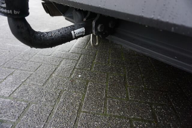 Volkswagen TIGUAN 1.4 TSI ACT DSG COMFORTLINE BUSINESS KEURIGE NETTE STAAT! AFN.TREKHAAK STOEL+STUURVERWARMING NAVI ANDROID/APPLECARPLAY ALCANTARA 17INCH PRIVACYGLAS ADAPTIEVE CRUISE ENZ...