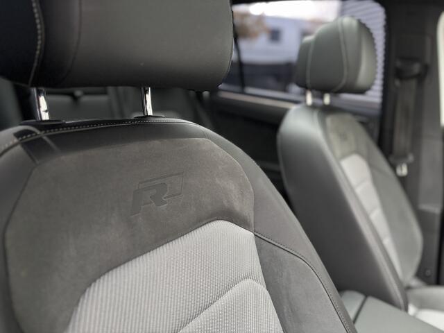 Volkswagen TIGUAN 2.0 TSI 4Motion Highline | VOL | R-Line | Trekhaak | Panorama | HUD | LED | Dealer Onderhouden |