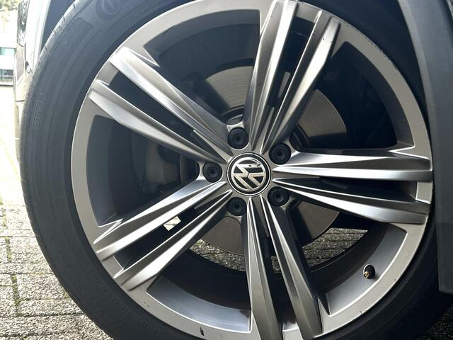 Volkswagen TIGUAN 1.4 TSI ACT Business R-Line PANO VIRTUAL 360* CAM