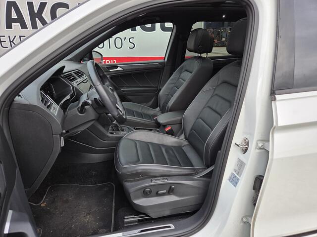Volkswagen TIGUAN 1.4 TSI eHybrid R-Line Business Black Style 19"/Panoramadak/Trekhaak/Leder + memory/Head-up/Elektrische klep/Dodehoek/Stuur + stoelverwarming/IQ Lights/Adaptieve cruise