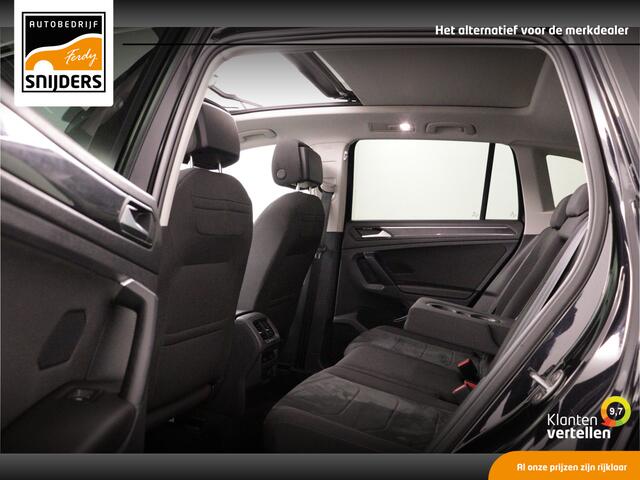 Volkswagen TIGUAN 1.4 TSI eHybrid 245PK Business+ | Panorama | Virtual | Head-Up | Elek.trekhaak - RIJKLAAR