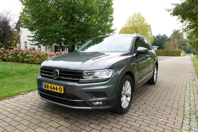 Volkswagen TIGUAN 1.4 TSI ACT Highline NAP | Trekhaak uitklapbaar | Stoelverwarming | Camera | CarPlay | Adaptive Cruise Control | LED |