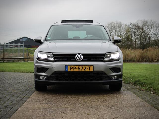 Volkswagen TIGUAN 2.0 TDI Comfortline Business Lane assist LED Pano
