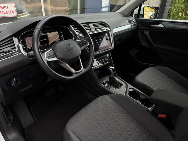 Volkswagen TIGUAN 1.4 TSI eHybrid Business GRATIS Aleverpakket! | Achteruitrijcamera | Trekhaak | Adaptive Cruise Control |