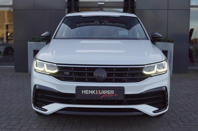 Volkswagen TIGUAN 1.4 e-Hybrid R-Line Black style 245pk/ Panodak /DCC/Leer/Navi Pro /Head-up/360gr Camera/Trekhaak wegklb./ AppConn/ACC
