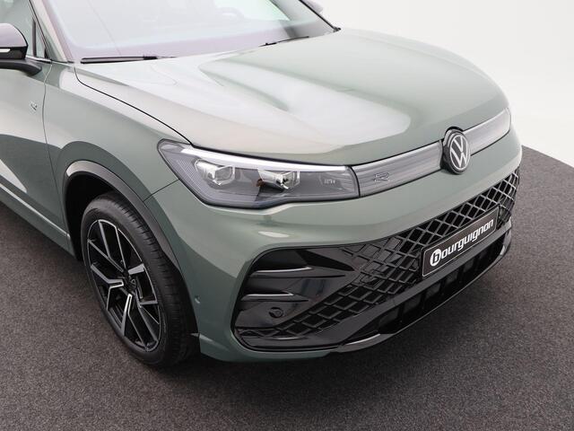 Volkswagen TIGUAN 1.5 eHybrid R-Line Editon 204 PK | Trekhaak | Panoramadak | Adaptieve Cruise Control | Stoel & Stuur Verwarming | Black Style |