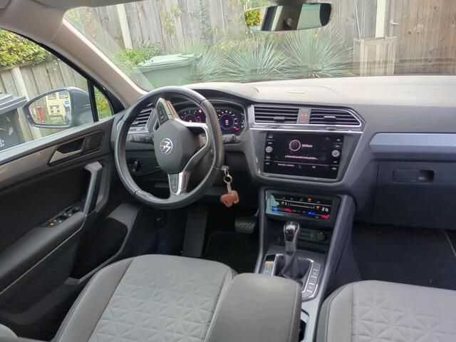 Volkswagen TIGUAN 1.5 TSI 150pk Life Executive DSG Automaat Camera / Navigatie / Digital Cockpit / Parkeersensoren / App-connect