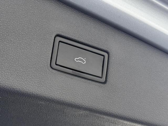 Volkswagen TIGUAN Allspace 1.5 TSI Highline Business R 7p. 7 persoons R-Line Trekhaak Panoramadak