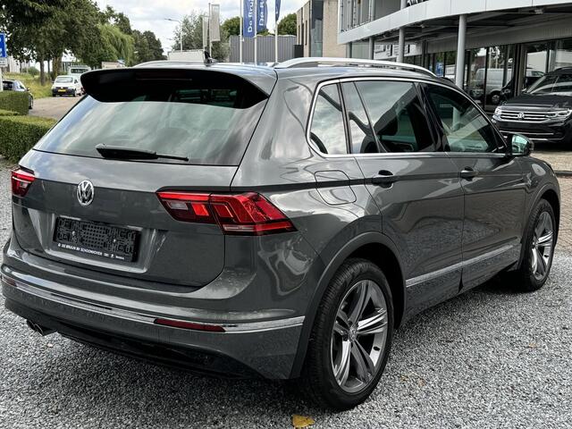 Volkswagen TIGUAN TSI 150pk DSG R-Line (Trekhaak,Virtual,Camera,Navi)