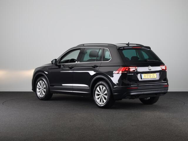 Volkswagen TIGUAN 1.5 TSI ACT Comfortline Automaat (DSG) | Navigatie | Parkeersensoren | Adaptieve cruise control | Carplay |