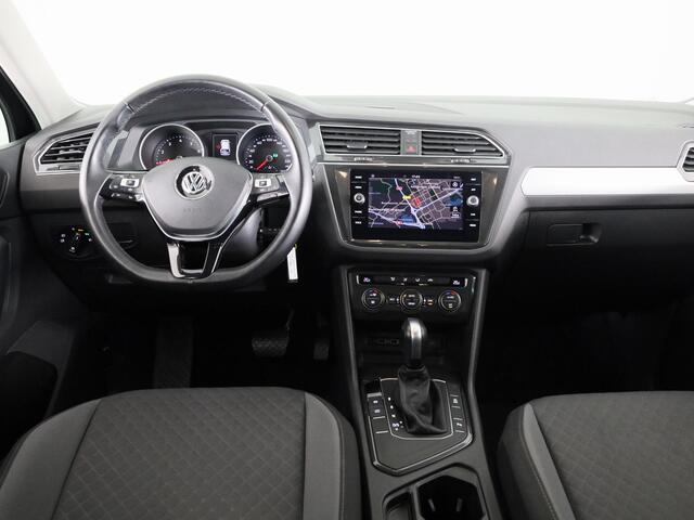 Volkswagen TIGUAN 1.5 TSI ACT Comfortline Automaat (DSG) | Navigatie | Parkeersensoren | Adaptieve cruise control | Carplay |
